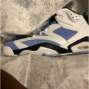 Jordans 6 Retro UNC